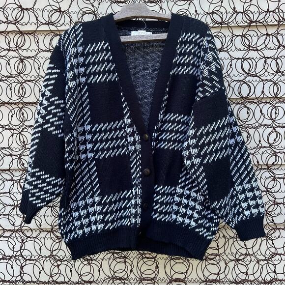 Vintage 80s black white houndstooth big plaid checkerboard knit cardigan sweater - Picture 1 of 5